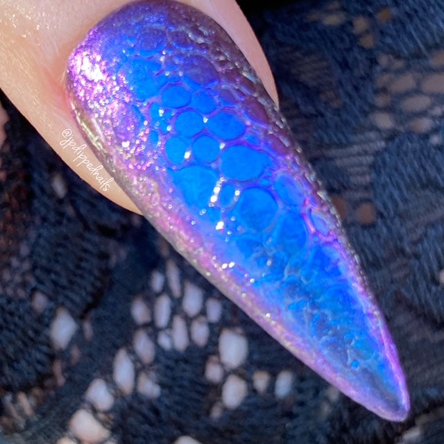 Pegasus - color-shift chrome